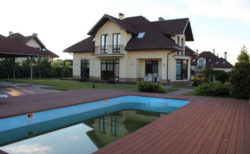 Двоповерховий будинок в Petrushky Wonderland фото 3 Двоповерховий будинок в Petrushky Wonderland фото 3