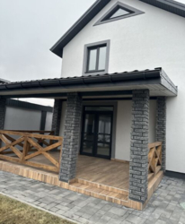 Продаж 2 поверхового будинку з ділянкою на 3 сотки фото 2 Продаж 2 поверхового будинку з ділянкою на 3 сотки фото 2