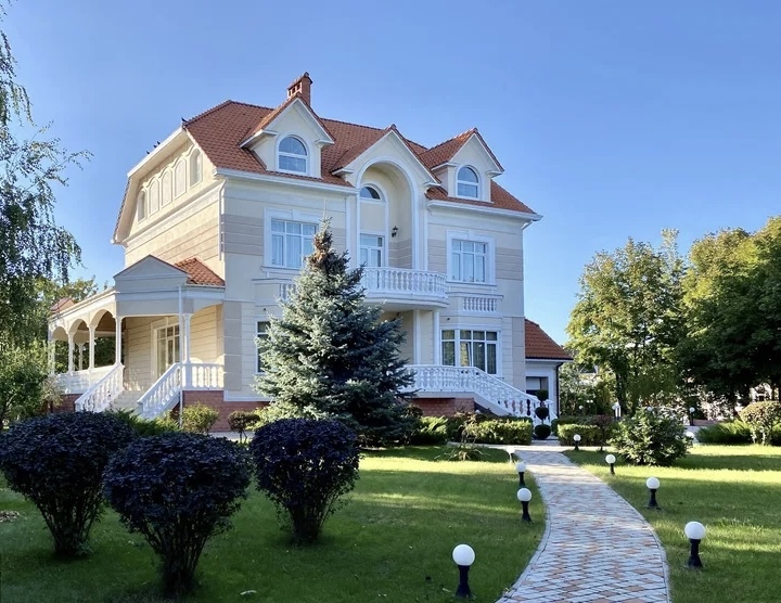 Дом в совиньоне Продажа дома