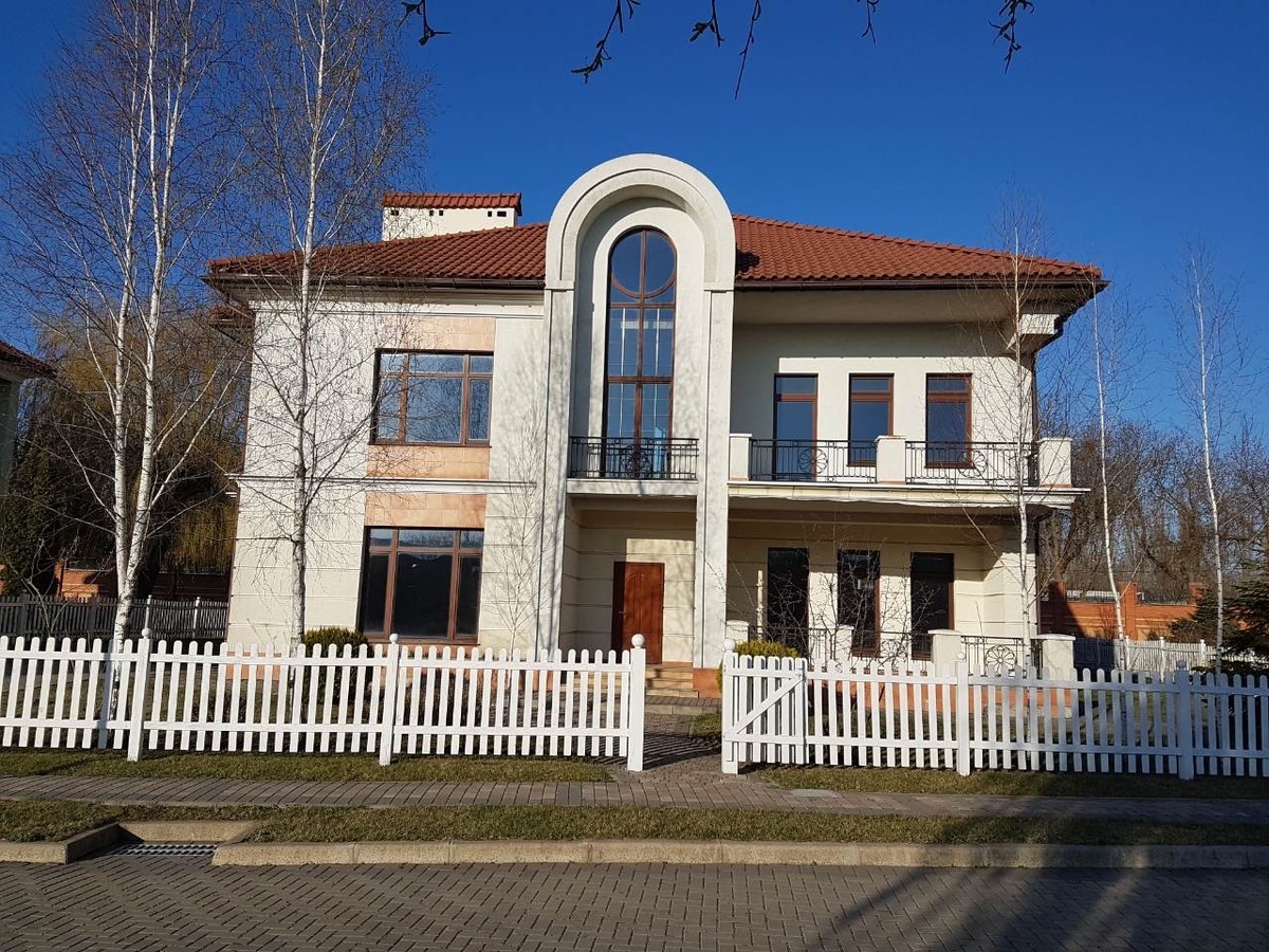 дом в поселке Ариадна купить дом за городом