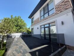 🏡     155 ²  16    (.  ).  3