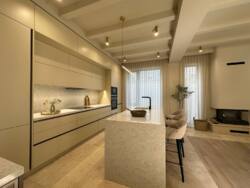 🏡          , .  18