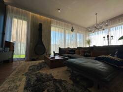 🏡       284 ²  ,    .  12