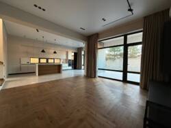 🏡 ������ ������ ������� � ��������� (�����) � 185 �² � �������� � �������. ���� 8