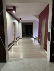 🏡      ,     !  7