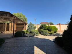 🏡 Продаж просторого будинку 400 м² у Київському районі Одеси (Таїрово). фото 3 🏡 Продаж просторого будинку 400 м² у Київському районі Одеси (Таїрово). фото 3