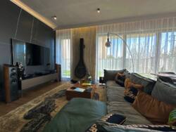 🏡       284 ²  ,    .  6