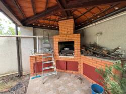    -2 | 300 ² | , , ,  -10 .  4