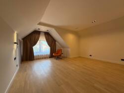 🏡      | 340 ² |  |   2025 | .  31