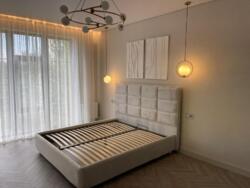 🏡       .  | 220 ² |  |  |  .  23