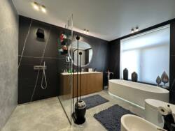 🏡       284 ²  ,    .  17