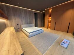 🏡          | 389 ² | 4  | .  26