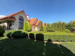 🏡      | 340 ² |  |   2025 | .  11