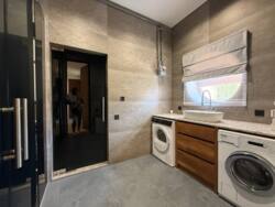 🏡      | 340 ² |  |   2025 | .  24