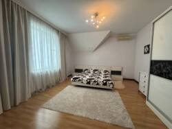 🏡 ������ ��������� ������� � ���� �� ���. ��� �������� � 360 �², 4 �������, �����, ������ 5 �����. ���� 16