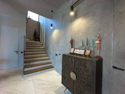 🏡       284 ²  ,    .  7