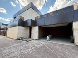 🏡        . 人- | 250 ² |   |  | .  0%.  16