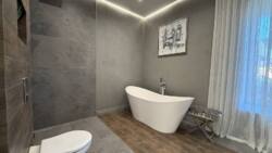 ������ ������� � �������� � ���������, ����� � 315 �². ���� 23