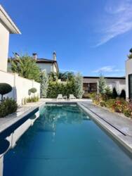 🏡      쳺     200 ² 🌿.  7