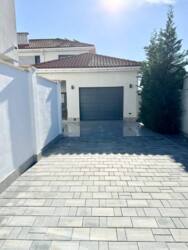 🏡      쳺     200 ² 🌿.  6