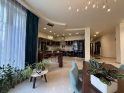 🏡   387 ²     ,   .  14