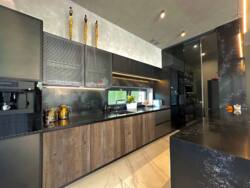 🏡       284 ²  ,    .  10