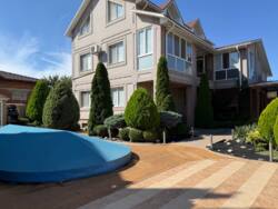 🏡 Продаж просторого будинку 400 м² у Київському районі Одеси (Таїрово). фото 1 🏡 Продаж просторого будинку 400 м² у Київському районі Одеси (Таїрово). фото 1