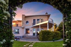 🏡           !  1