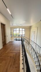 🏡     13-        .  19