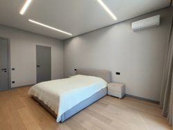 🏡        |  🌿.  24