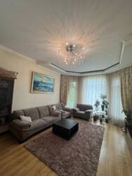 🏡 ������ ��������� ������� � ���� �� ���. ��� �������� � 360 �², 4 �������, �����, ������ 5 �����. ���� 10