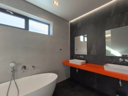 🏡        |  🌿.  26