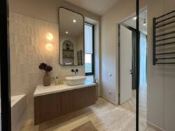 🏡          , .  35