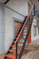 Продается Хороший, Добротный Дом в Центре фото 13 Продается Хороший, Добротный Дом в Центре фото 13