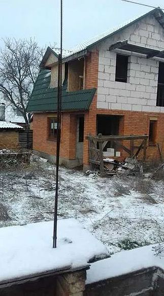 Продається будинок з будівлями фото 1 Продається будинок з будівлями фото 1