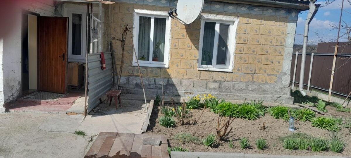 Продається будинок в селі Карлівка.. фото 1 Продається будинок в селі Карлівка.. фото 1