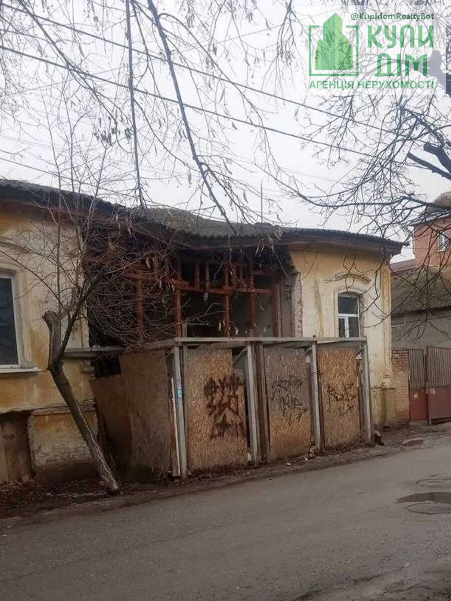 Будинок у самому центрі під відбудову або знос фото 1 Будинок у самому центрі під відбудову або знос фото 1