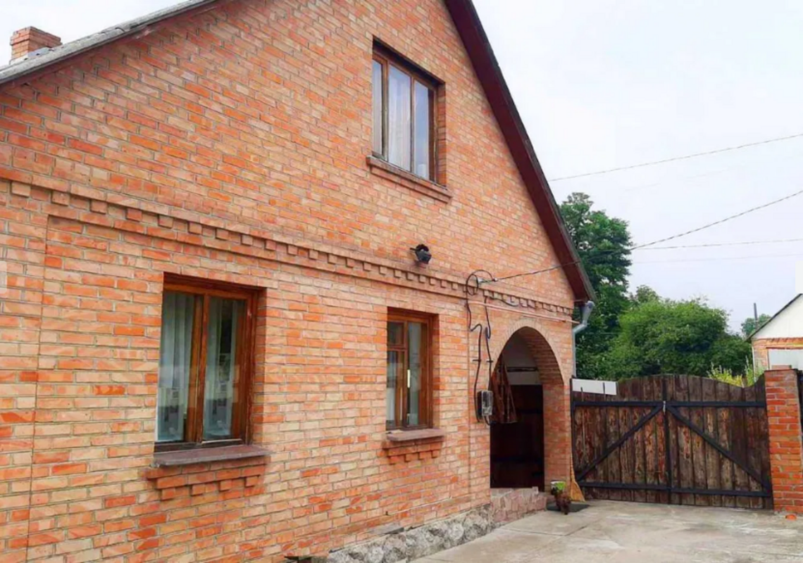 Продам добротный дом в р-не Кущевки фото 1 Продам добротный дом в р-не Кущевки фото 1