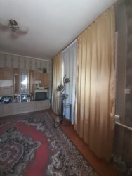 Пів Будинку АГО бiля зупинки. фото 1 Пів Будинку АГО бiля зупинки. фото 1