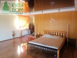 Продам шикарный дом с бассейном район Габдрахманова Кропивницкий Кировоград Продам шикарный дом с бассейном район Габдрахманова Кропивницкий Кировоград