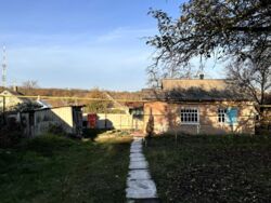 Продається будинок Кіровоградська, Кропивницький, Подільський (ленінський), Арнаутово, Верхня Прирічна вул. фото 1 Продається будинок Кіровоградська, Кропивницький, Подільський (ленінський), Арнаутово, Верхня Прирічна вул. фото 1