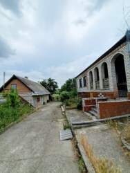   200 2 + 39  /    .  27