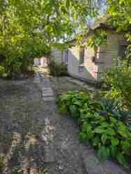 Продам будинок у центрі селища Яворницьке (Іларіонове) для життя таабо під бізнес фото 19 Продам будинок у центрі селища Яворницьке (Іларіонове) для життя таабо під бізнес фото 19