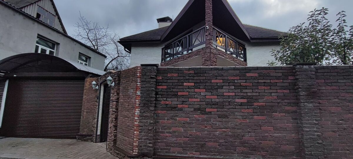 Продається будинок Київ, Святошинський, Малинова, м. Нивки фото 1 Продається будинок Київ, Святошинський, Малинова, м. Нивки фото 1