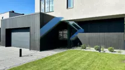   , ,   5