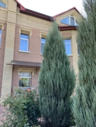 Продаж будинка поблизу центру міста фото 1 Продаж будинка поблизу центру міста фото 1