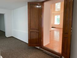 Продається будинок по вулиці Кримській вул., ( можливо під бізнес) фото 12 Продається будинок по вулиці Кримській вул., ( можливо під бізнес) фото 12