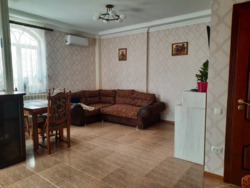 Продається частину будинку у центрі міста фото 1 Продається частину будинку у центрі міста фото 1