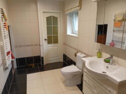 Продаж 2-х поверхового будинка селище Молодіжне фото 4 Продаж 2-х поверхового будинка селище Молодіжне фото 4