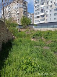 Продаж півбудинку та земельної ділянки 6,9 соток у центрі міста фото 1 Продаж півбудинку та земельної ділянки 6,9 соток у центрі міста фото 1